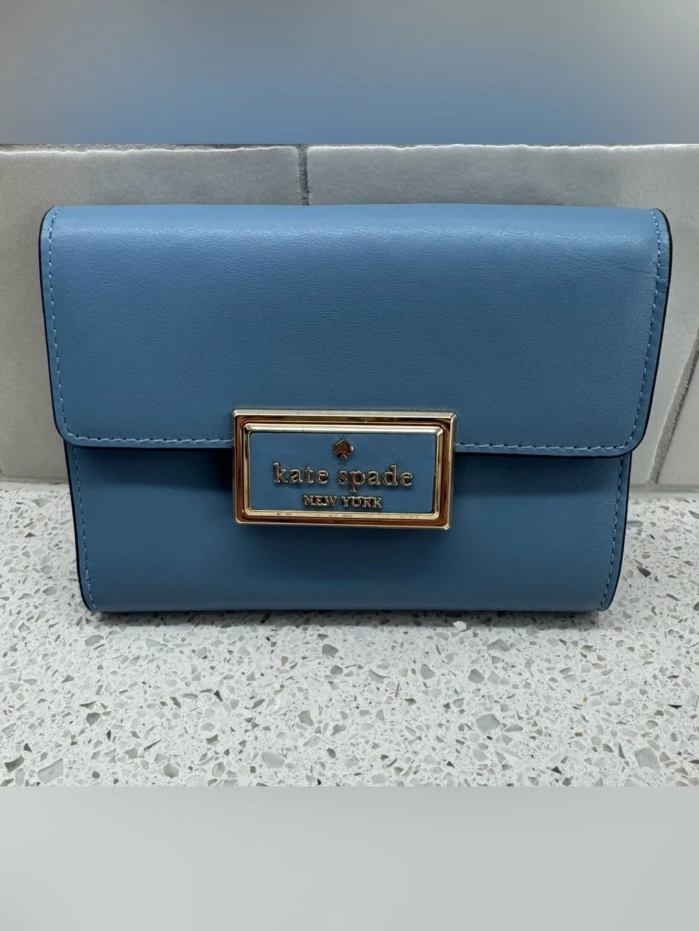 Kate Spade New York Reegan medium flap wallet